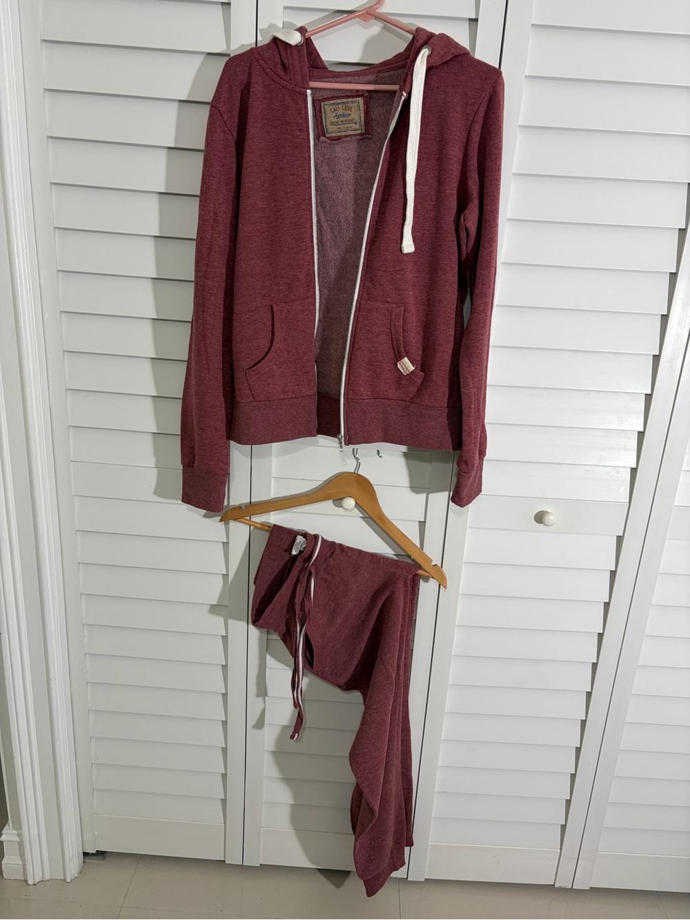 Women’s Maroon Zip Hoodie & Jogger Set - Cali Love Heritage